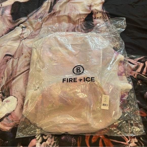 BOGNER FIRE + ICE x LOVESHACKFANCY WYNN
TRAVEL BAG Set of 2 new lavender pink - Picture 13 of 15